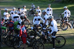 Masse aktivitet rundt sekretariatet før start